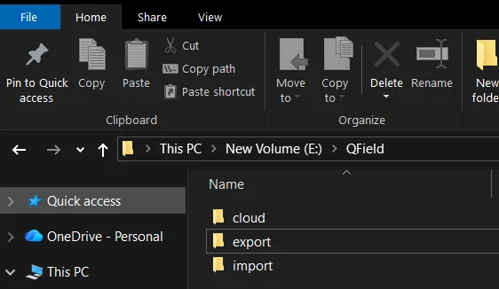 QField folder structure with cloud, export, and import subfolders